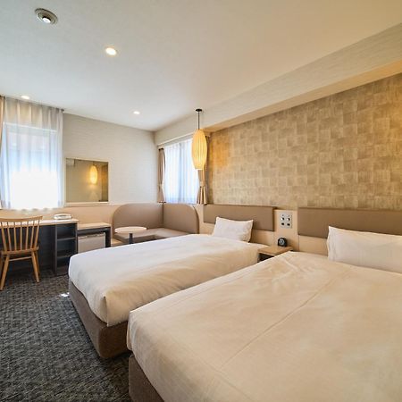 Via Inn Kyoto Shijomuromachi Bagian luar foto